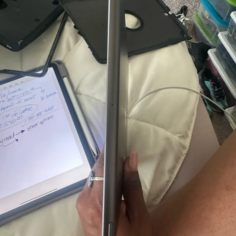 Apple iPad - Silver Brand New